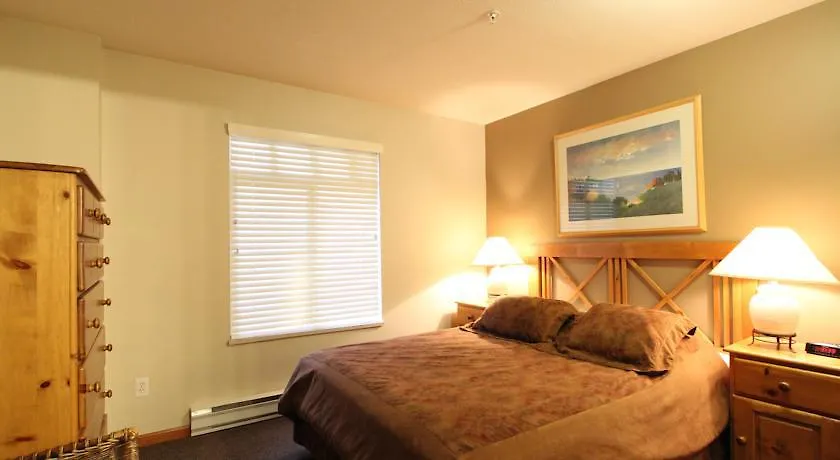 Sunpath Condos By Whistler Retreats 0*,